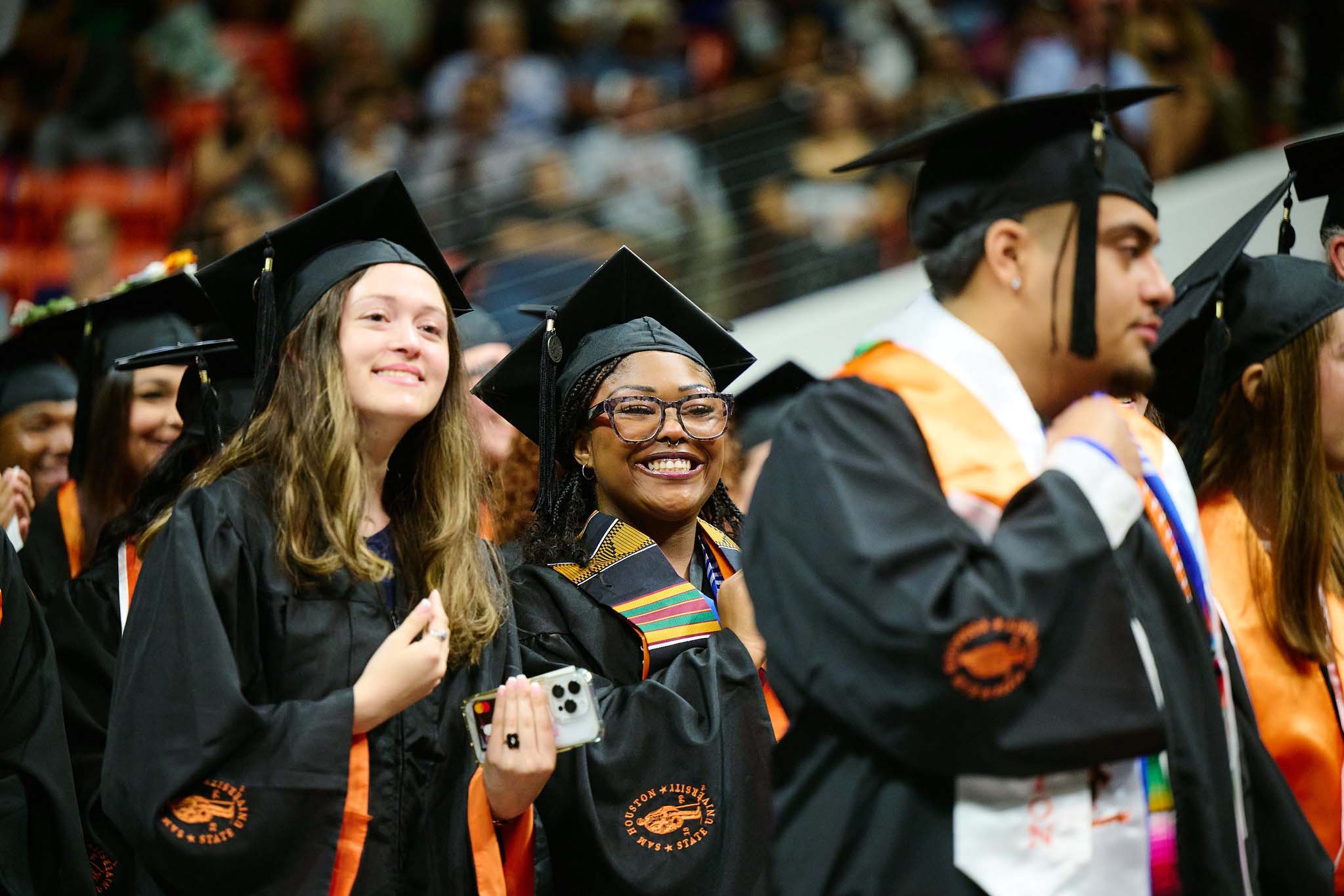 2025 graduation photo line