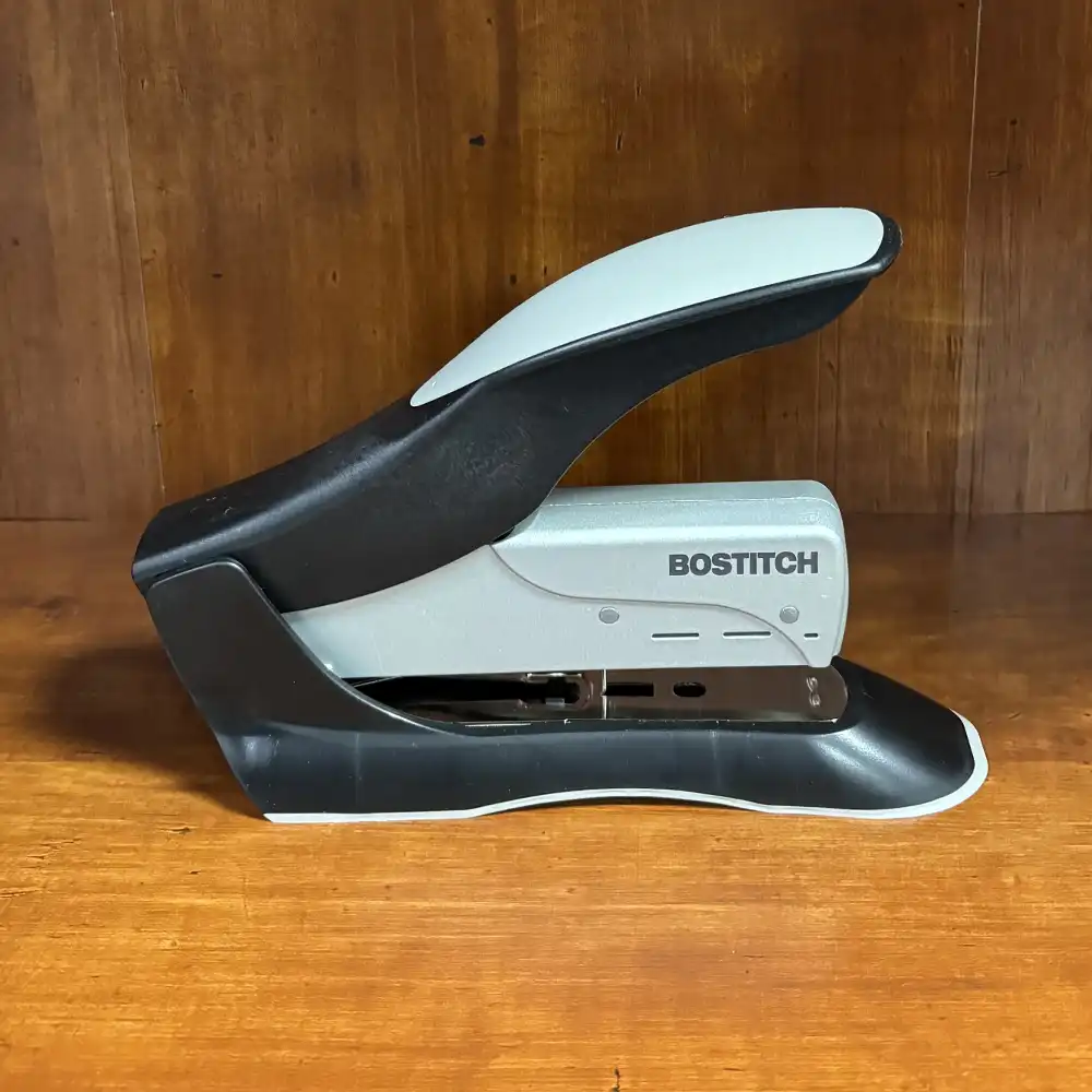 Photo of a heavy-duty stapler.